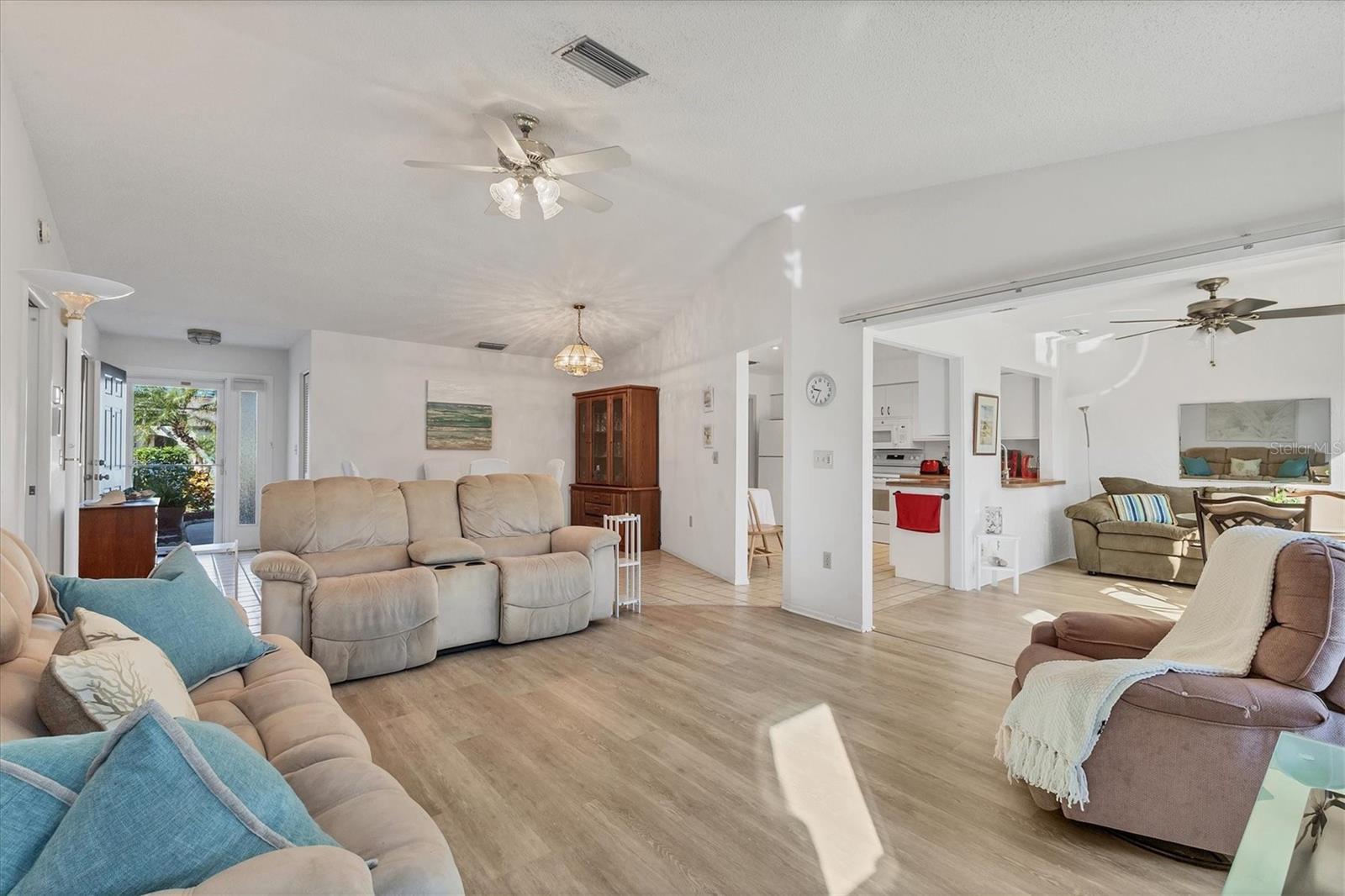 FOXWOOD - Residential