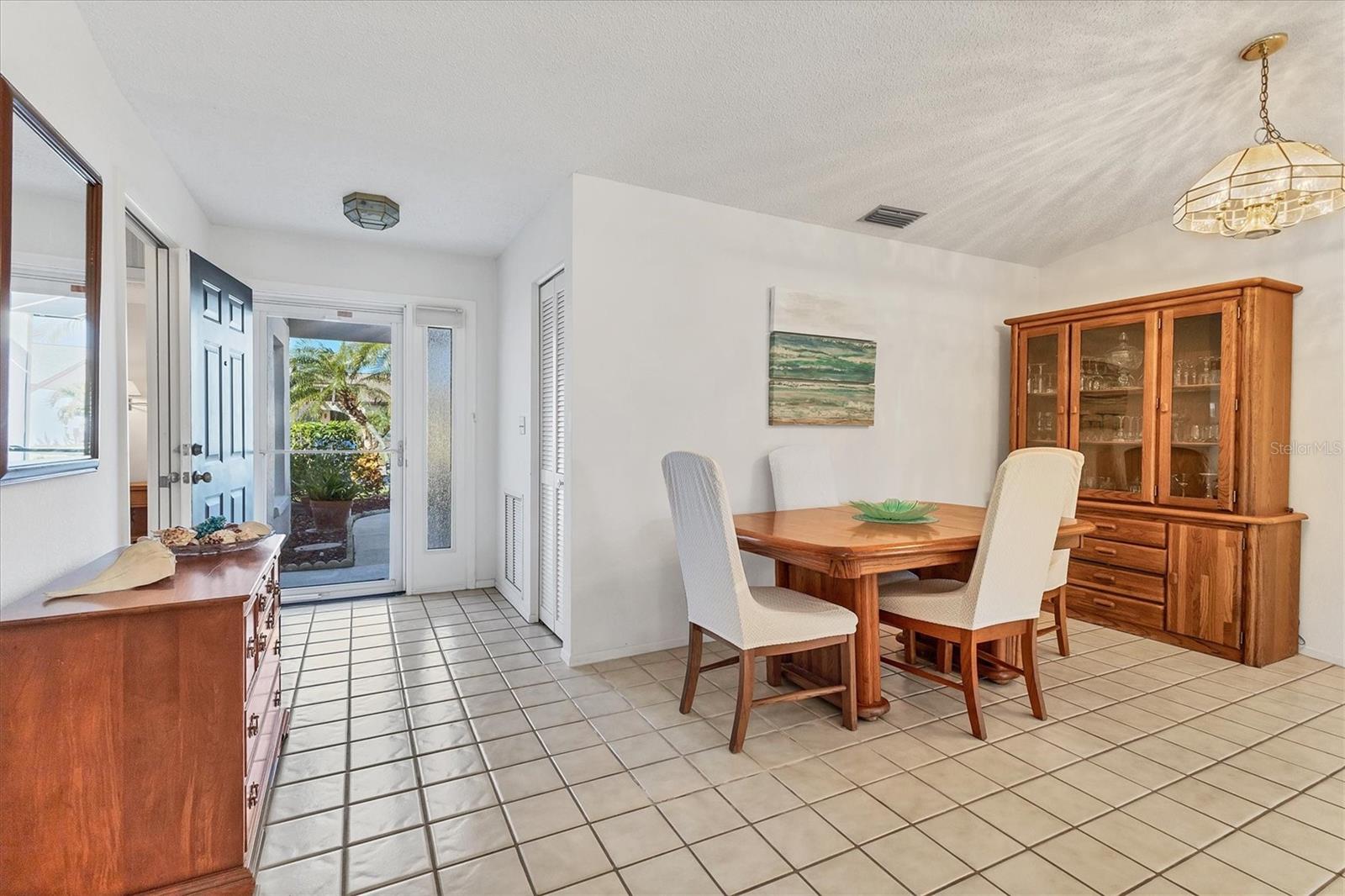 FOXWOOD - Residential