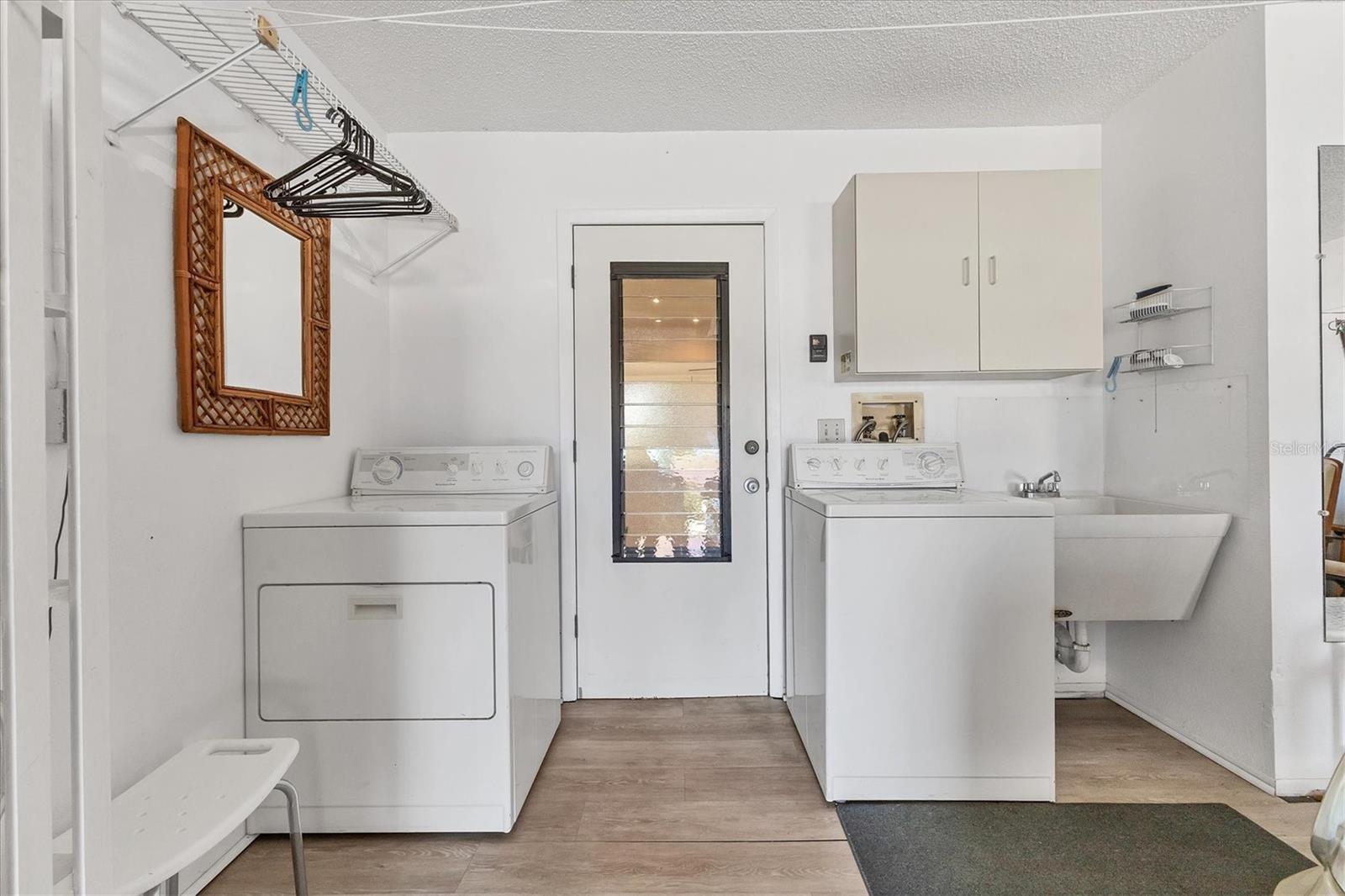 FOXWOOD - Residential