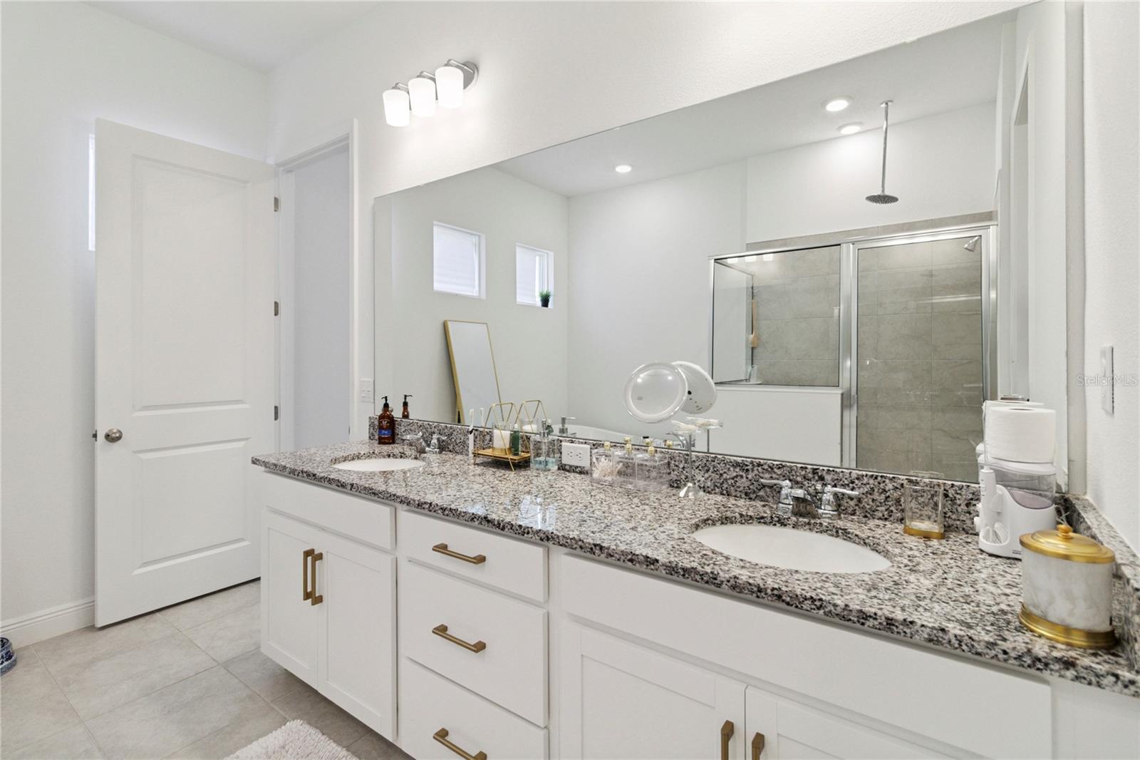 BELLA COLLINA WEST SUB - Residential