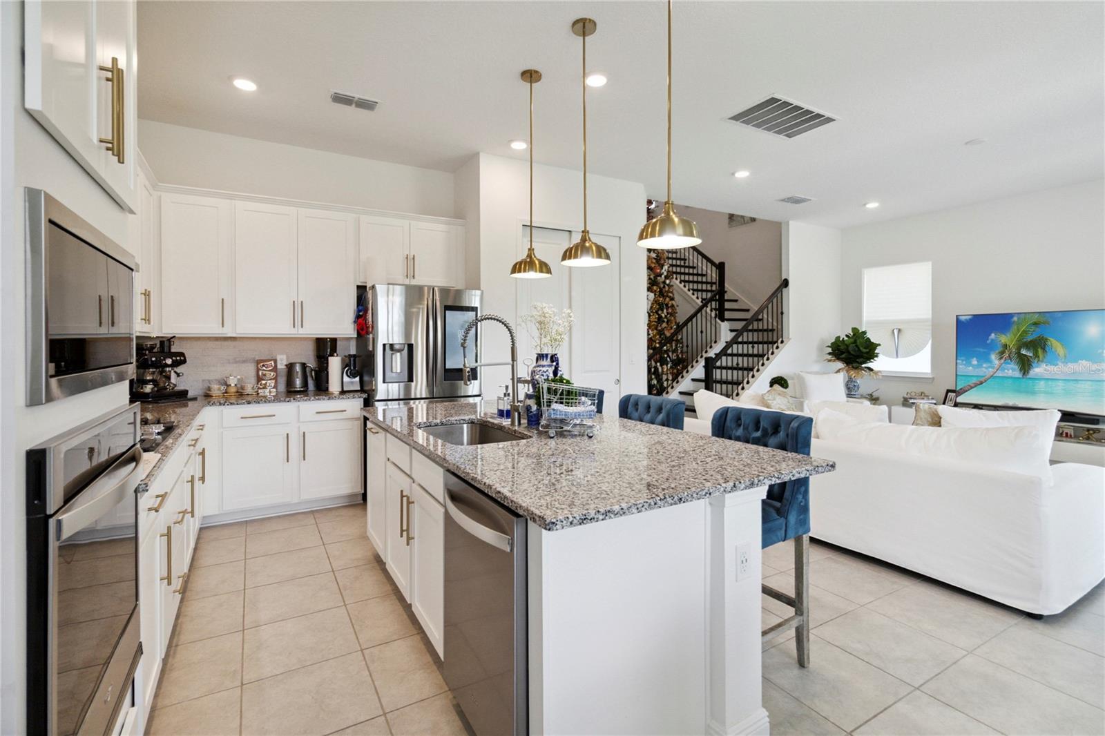 BELLA COLLINA WEST SUB - Residential