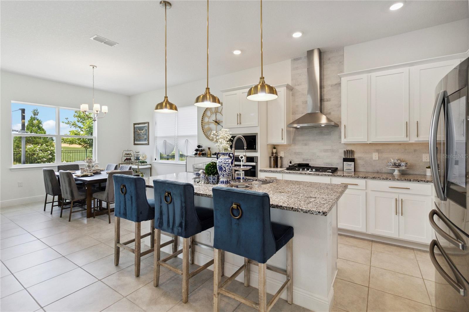 BELLA COLLINA WEST SUB - Residential