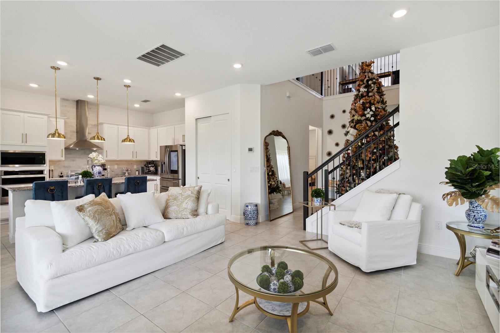BELLA COLLINA WEST SUB - Residential