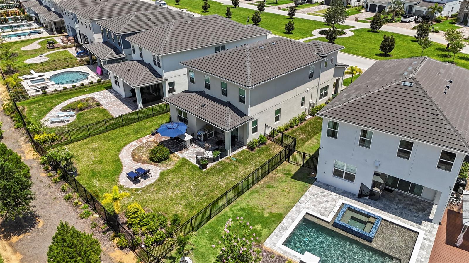 BELLA COLLINA WEST SUB - Residential