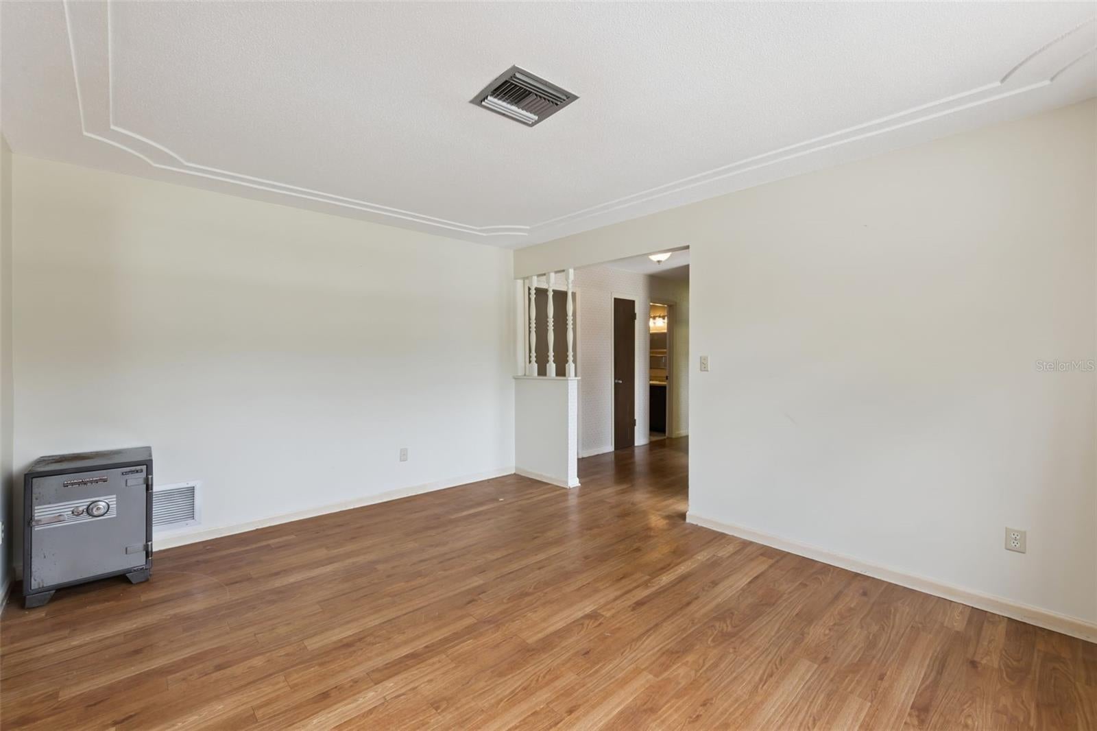 8006 MONTEZUMA TRAIL