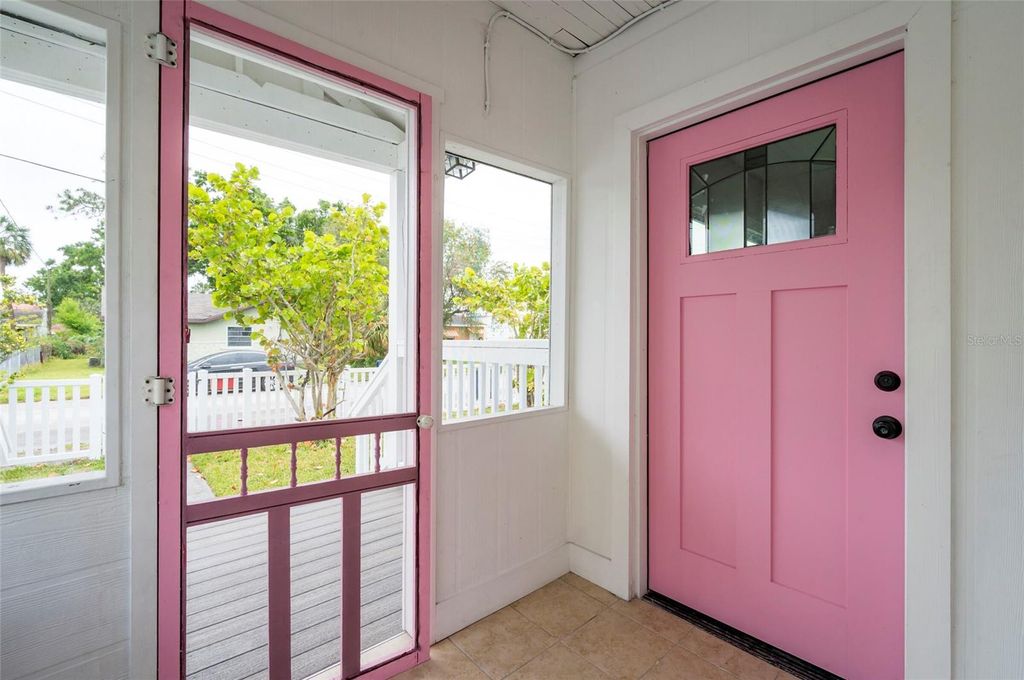 Photo of 2017 Oceanview Place, Tampa, FL 33605 (MLS # TB8474738)