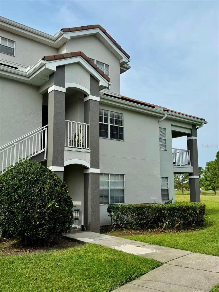 13827 FAIRWAY ISLAND DRIVE 1228