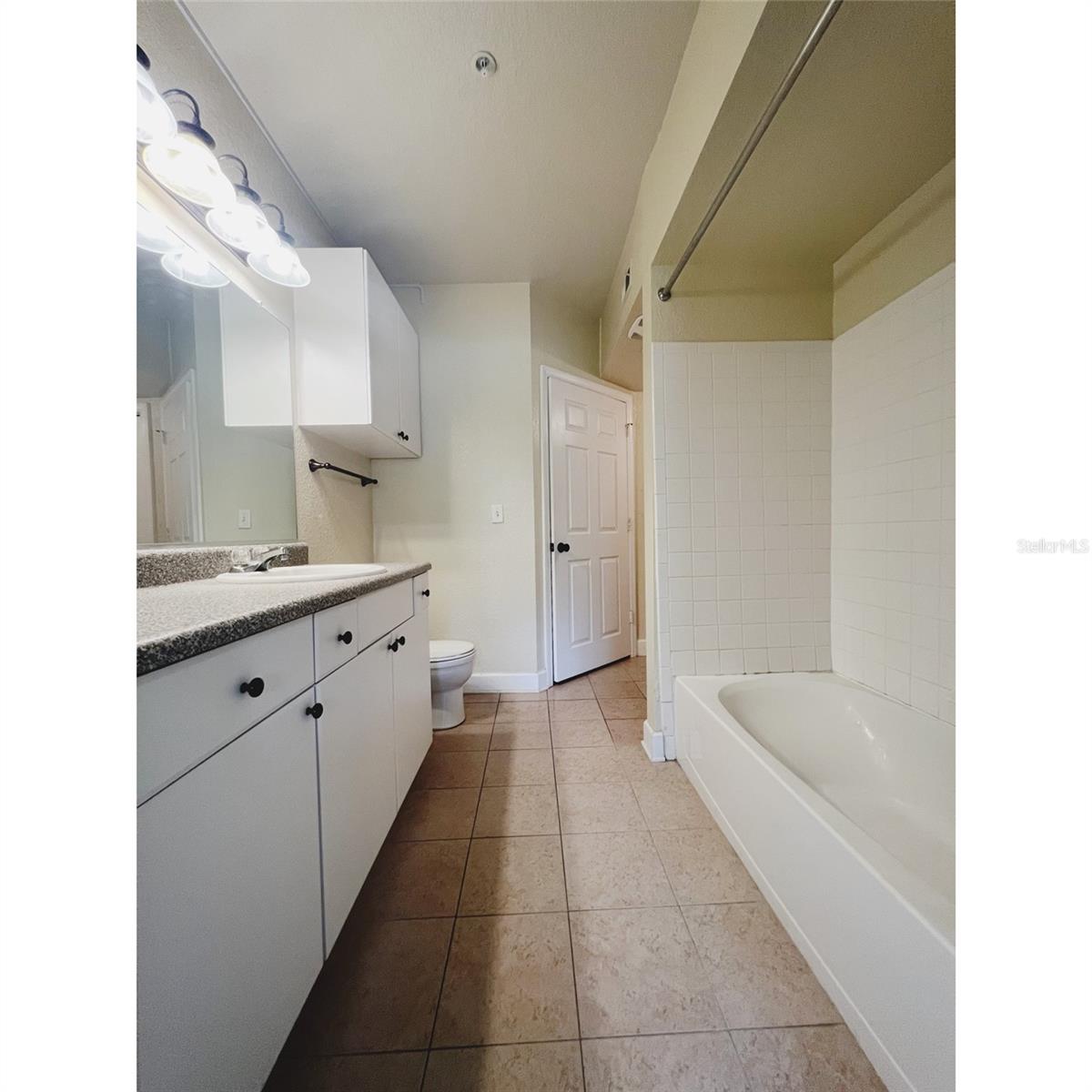 GRANDE DOWNTOWN ORLANDO - Residential