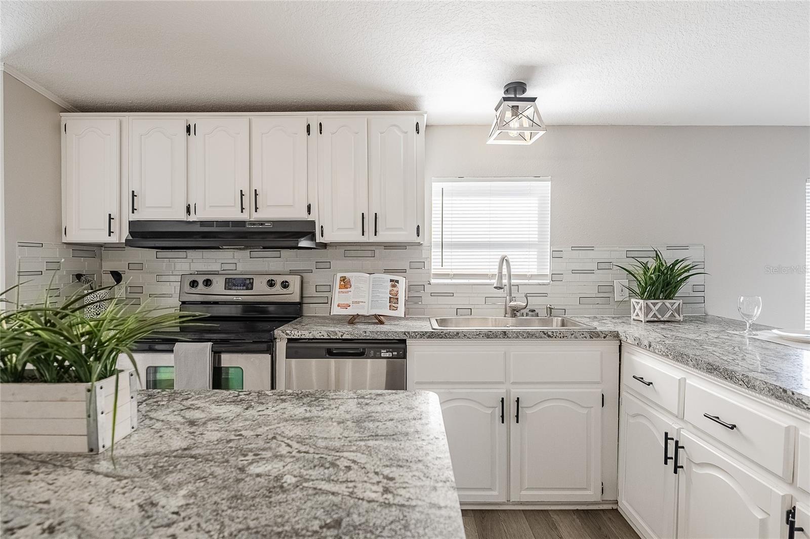 SADDLEWOOD ESTATES - Residential