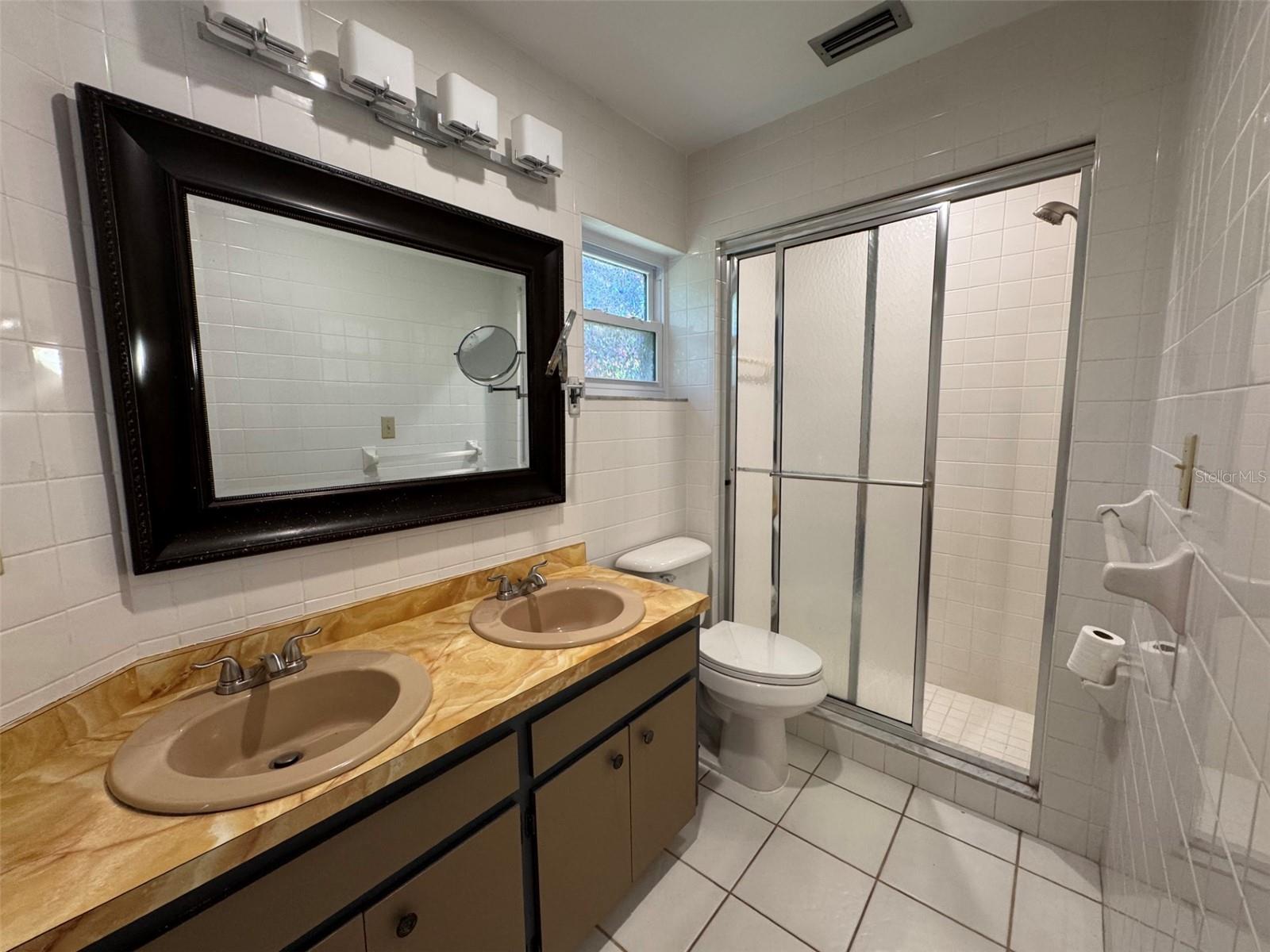 NOTTINGHAM - Residential