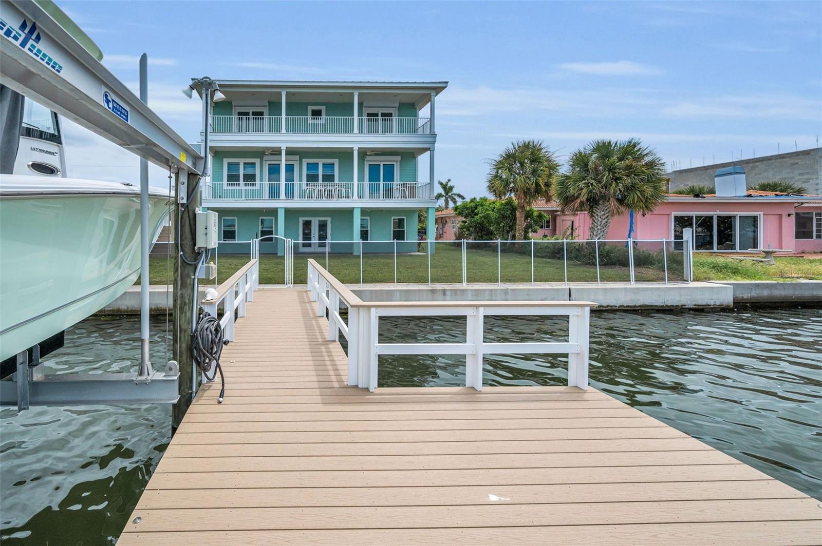 BRIGHTWATER BEACH ESTATES - Residential