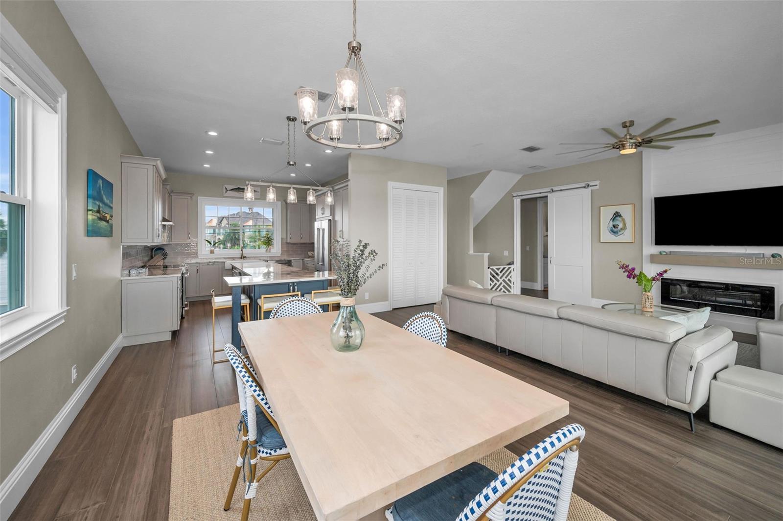 BRIGHTWATER BEACH ESTATES - Residential