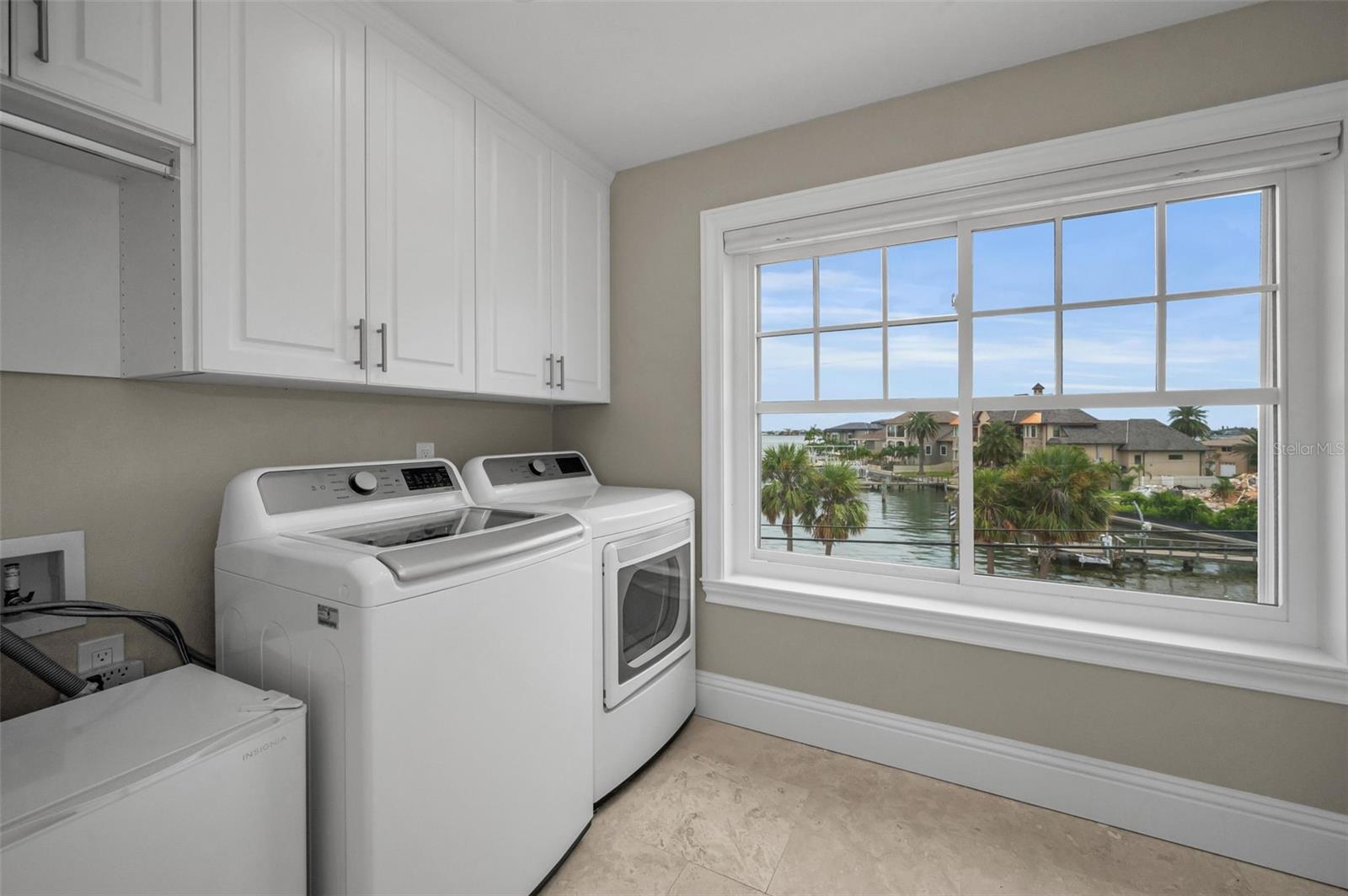 BRIGHTWATER BEACH ESTATES - Residential