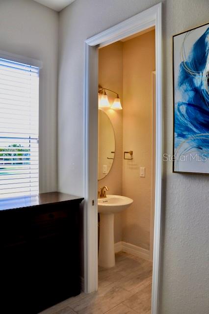 HARBOR WEST - Residential