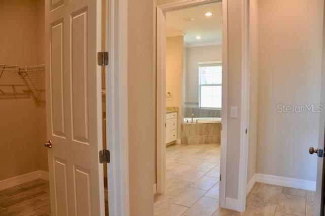 HARBOR WEST - Residential