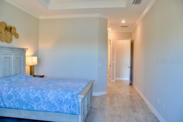 HARBOR WEST - Residential