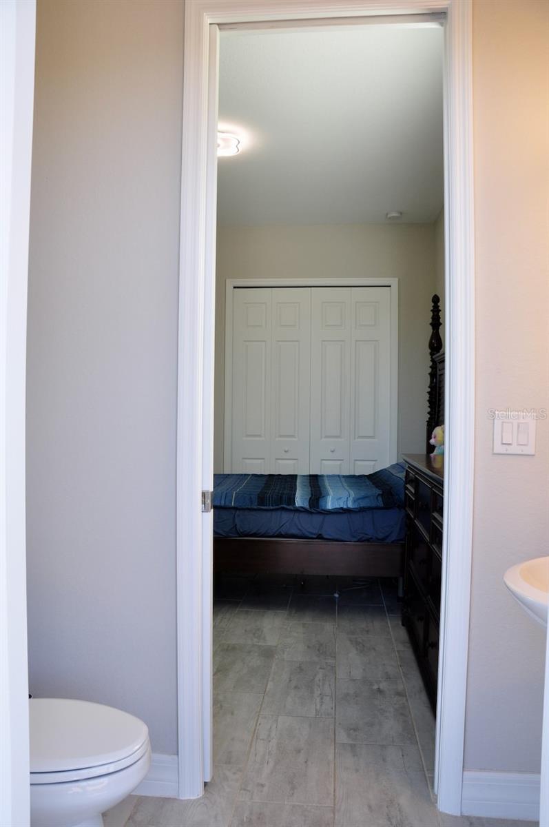 HARBOR WEST - Residential