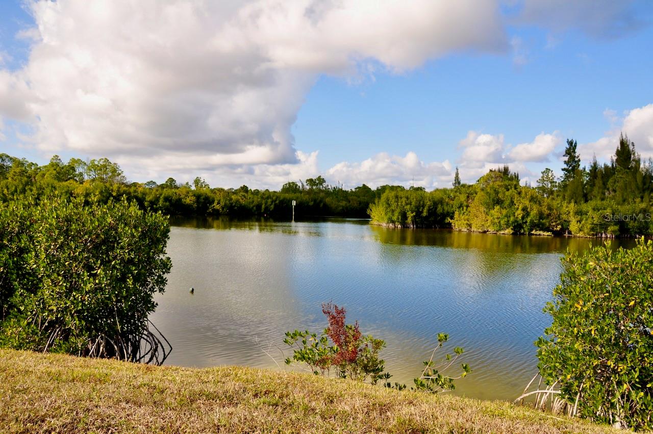 HARBOR WEST - Residential