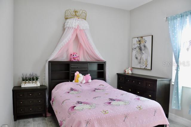 HARBOR WEST - Residential