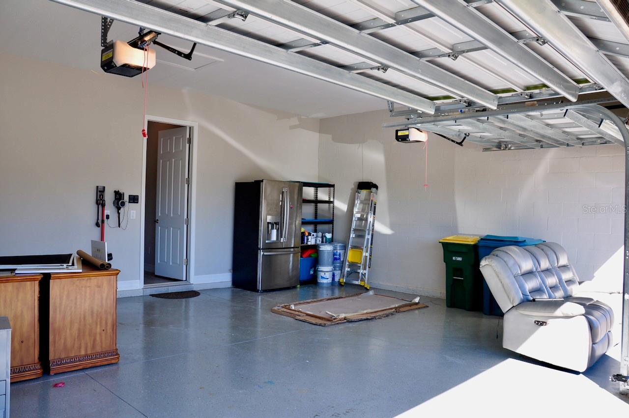 HARBOR WEST - Residential