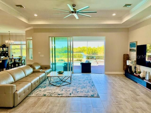 HARBOR WEST - Residential