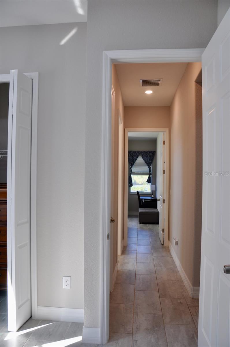 HARBOR WEST - Residential