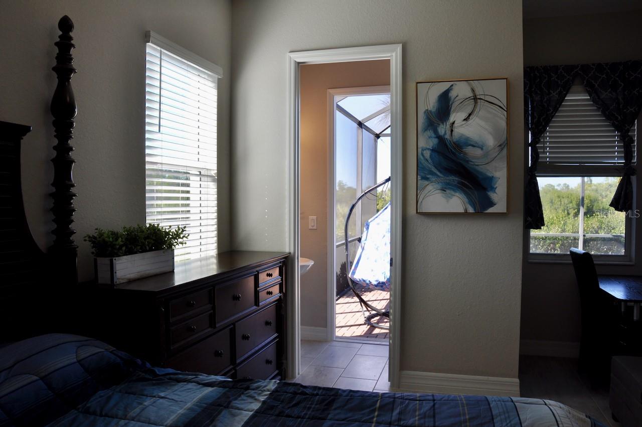 HARBOR WEST - Residential