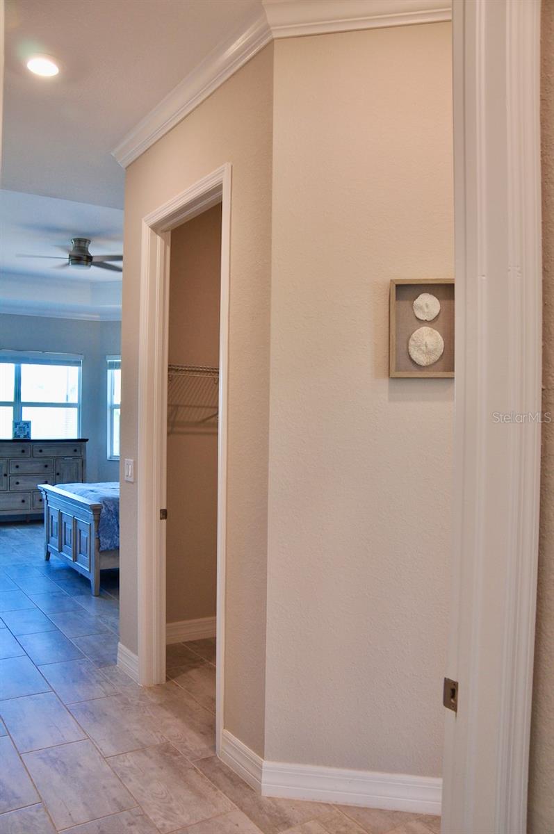 HARBOR WEST - Residential