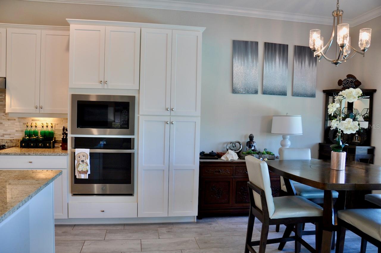 HARBOR WEST - Residential