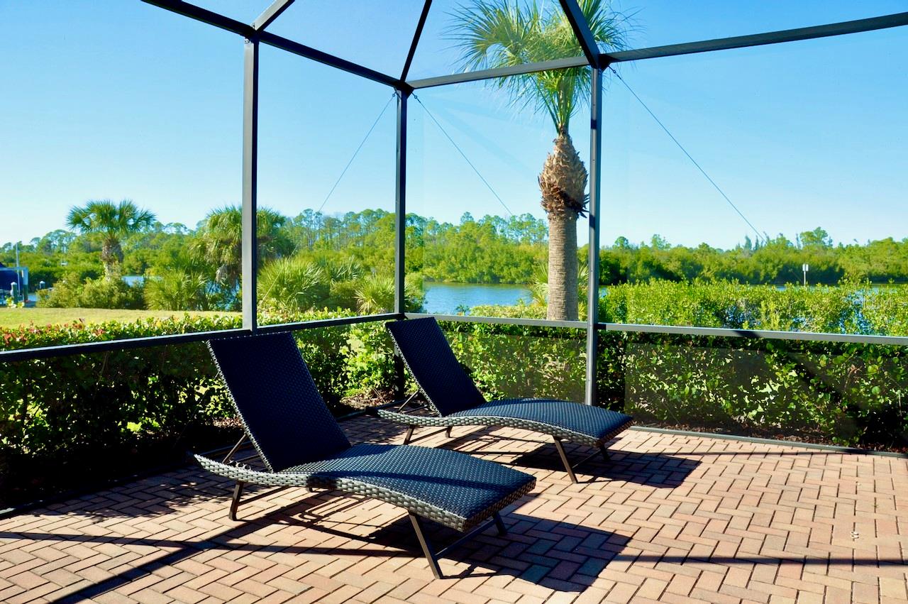 HARBOR WEST - Residential