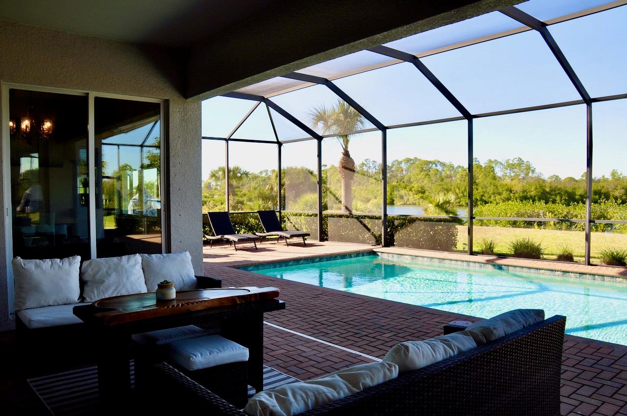 HARBOR WEST - Residential