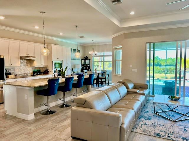 HARBOR WEST - Residential