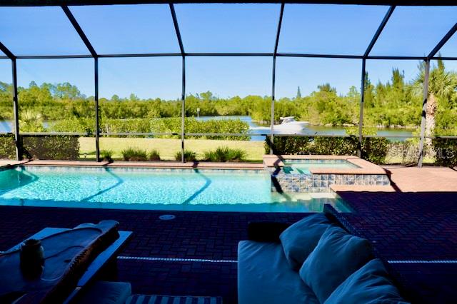 HARBOR WEST - Residential