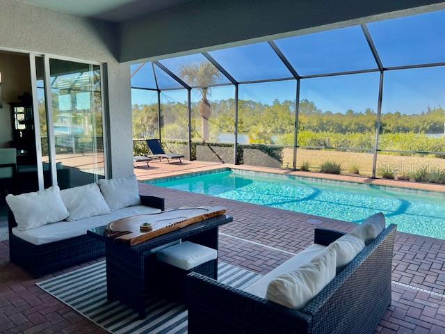 HARBOR WEST - Residential