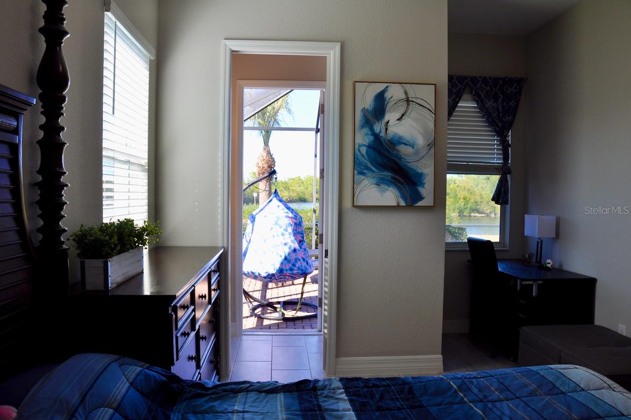 HARBOR WEST - Residential