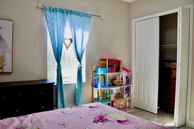 HARBOR WEST - Residential