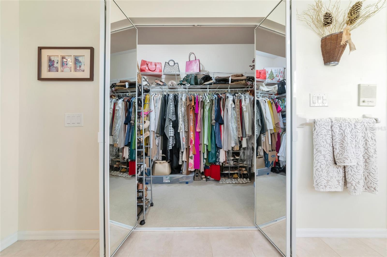 RIVERWALK VILLAGE SUBPHASE F - Residential