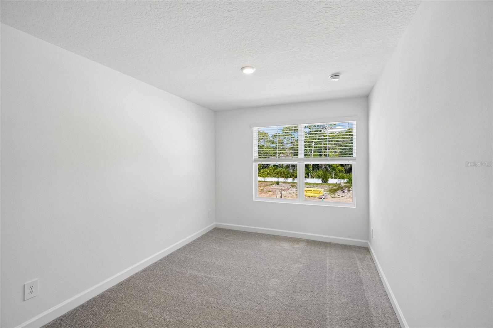 MONTAGUE TOWNHOMES - Residential