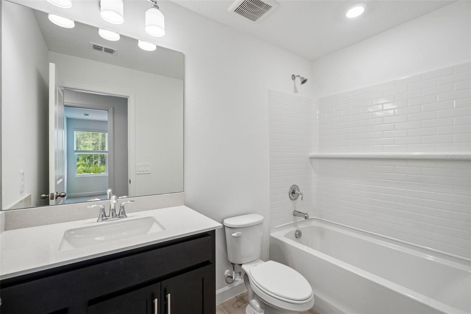 MONTAGUE TOWNHOMES - Residential