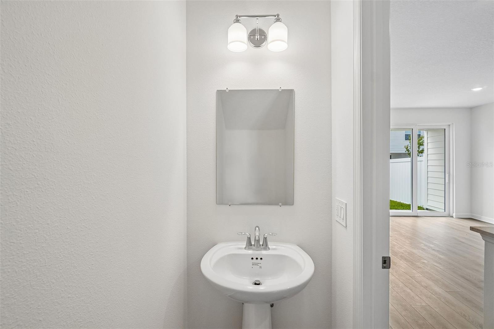 MONTAGUE TOWNHOMES - Residential