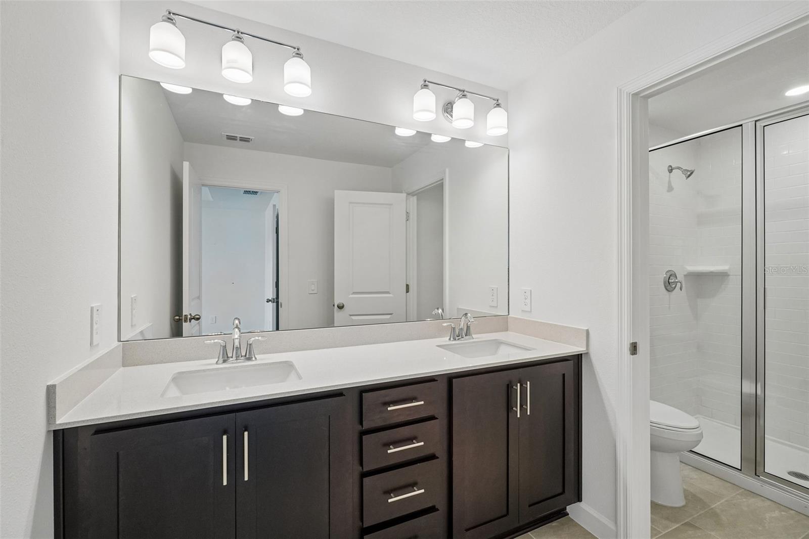 MONTAGUE TOWNHOMES - Residential