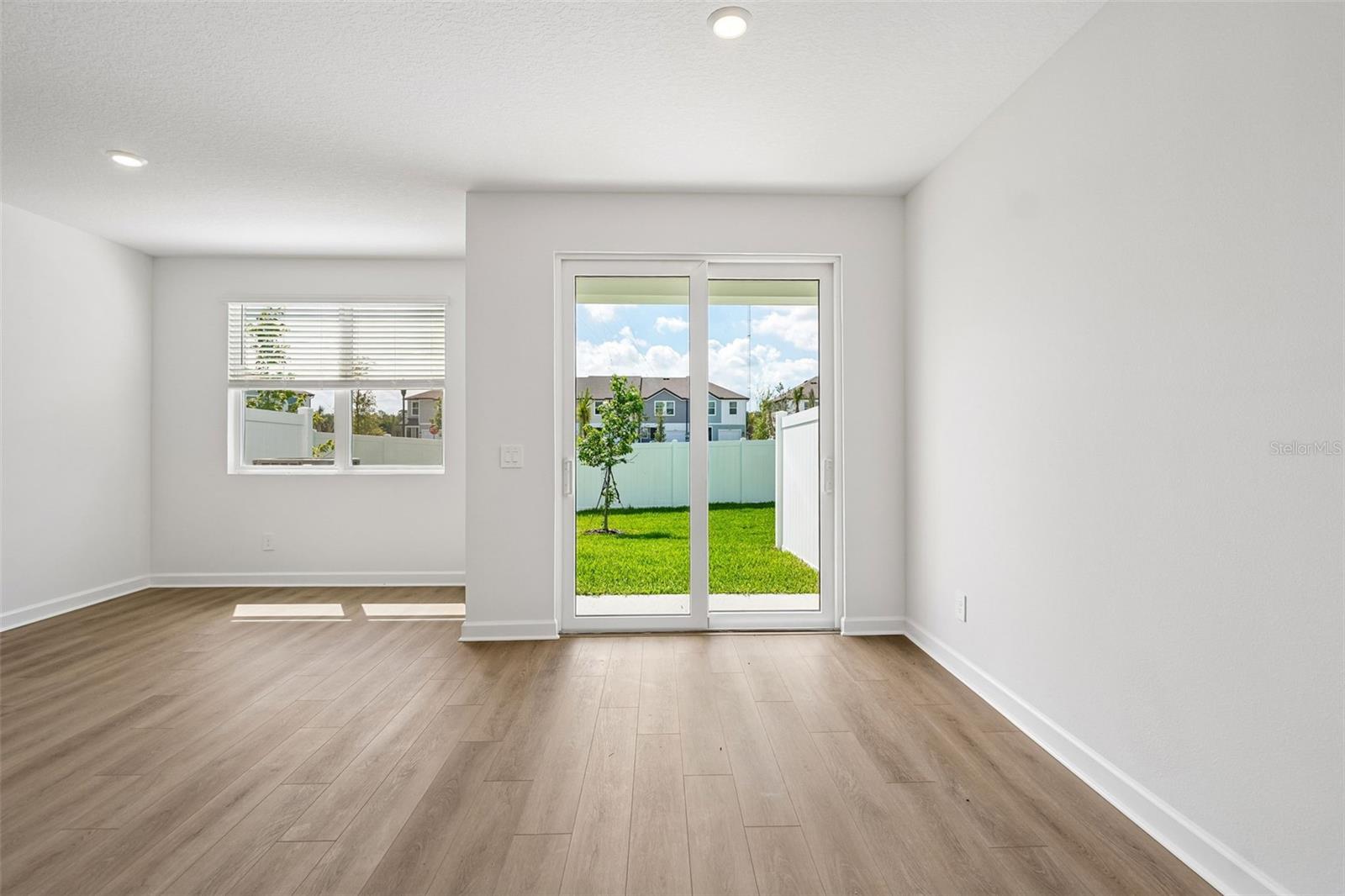 MONTAGUE TOWNHOMES - Residential