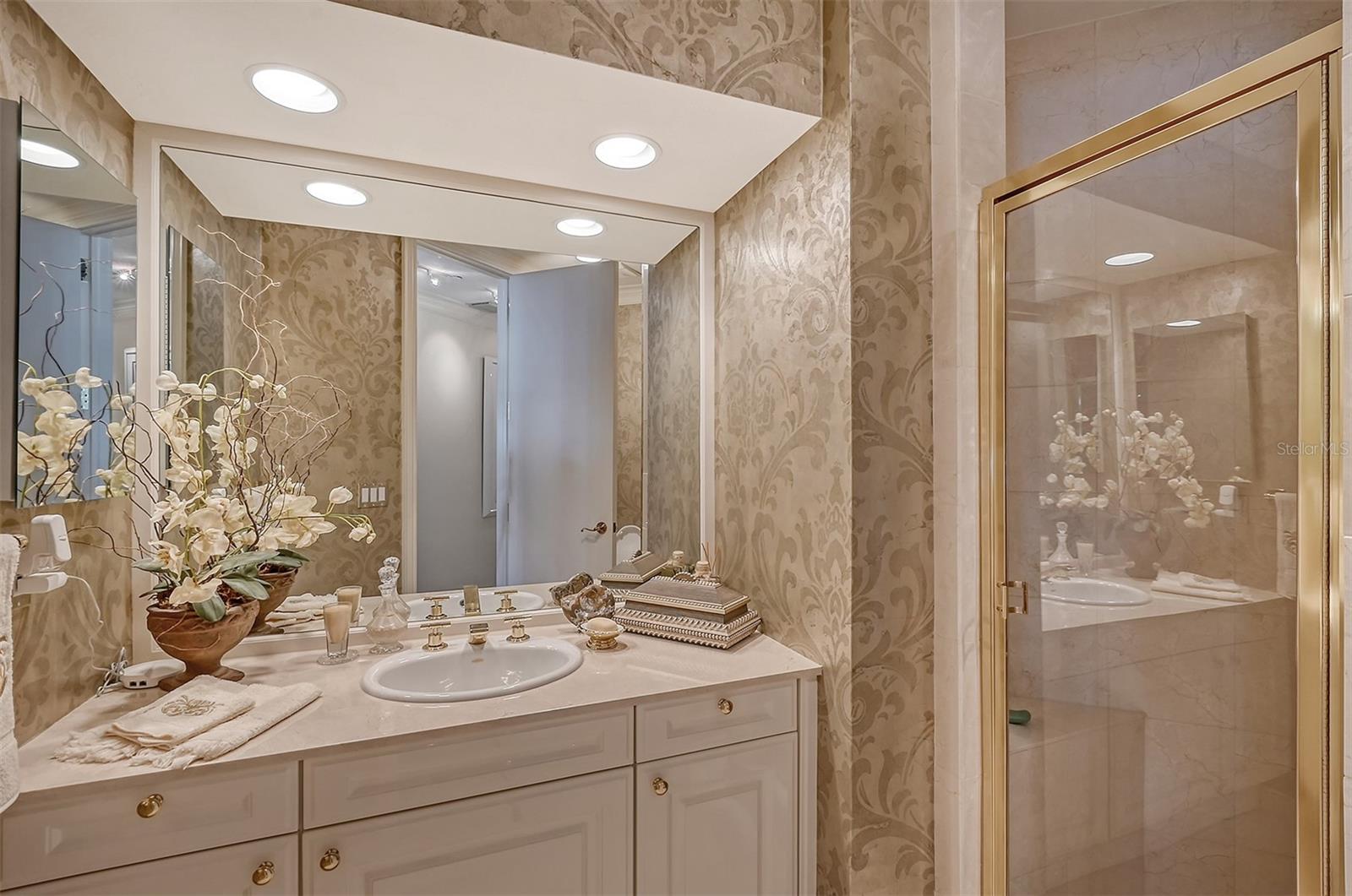 WATER CLUB - Residential