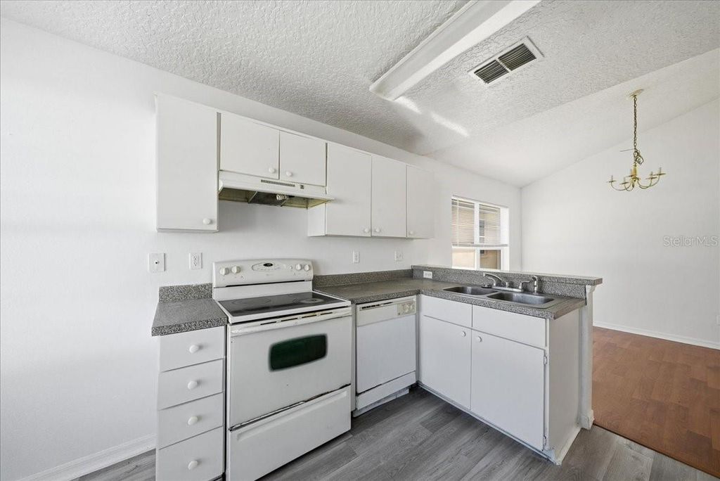 Photo of 7962 Niagara Falls Court, Orlando, FL 32825 (MLS # S5142705)