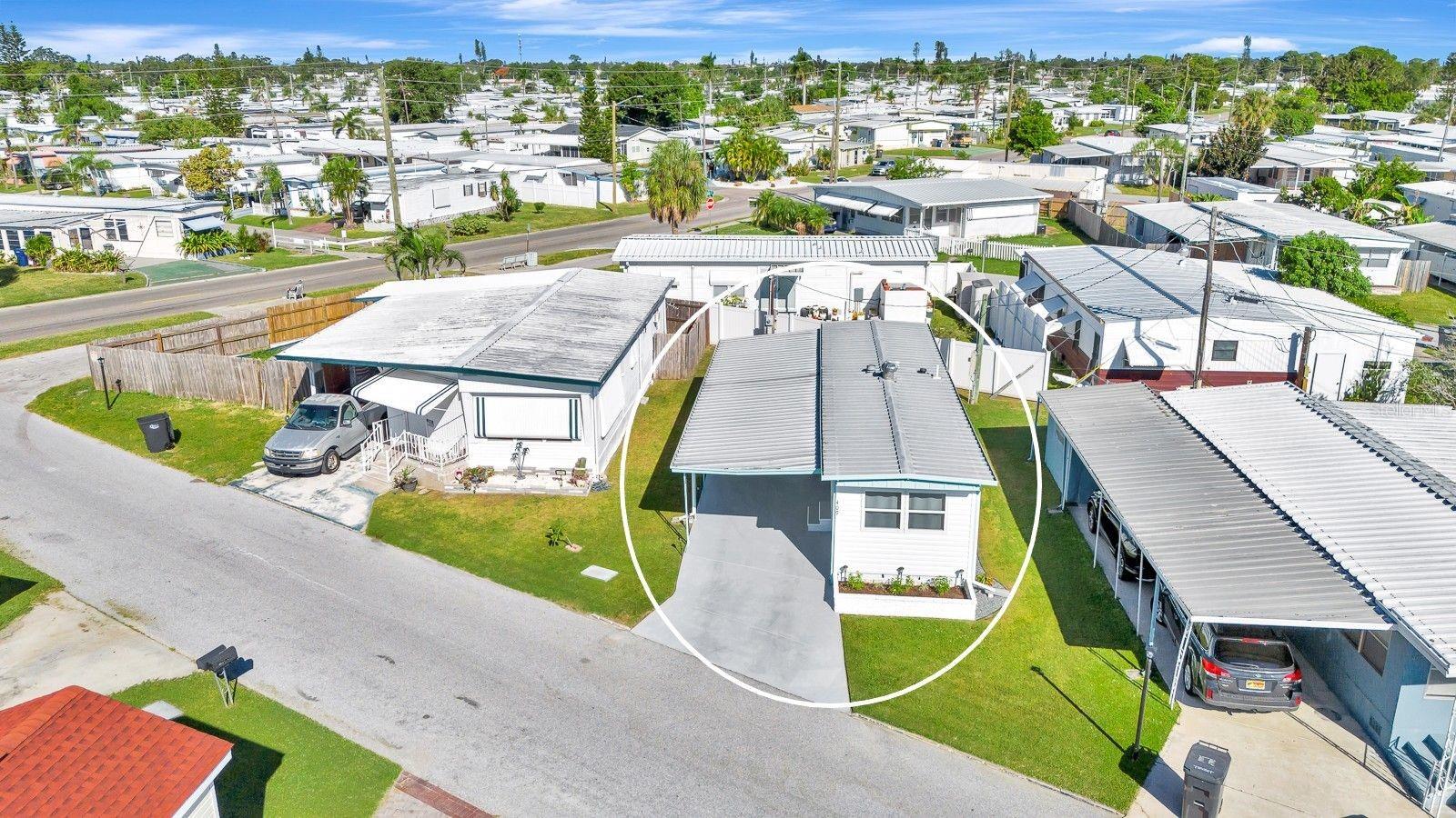 FLORIDANA MOBILE HOMESITE - Residential