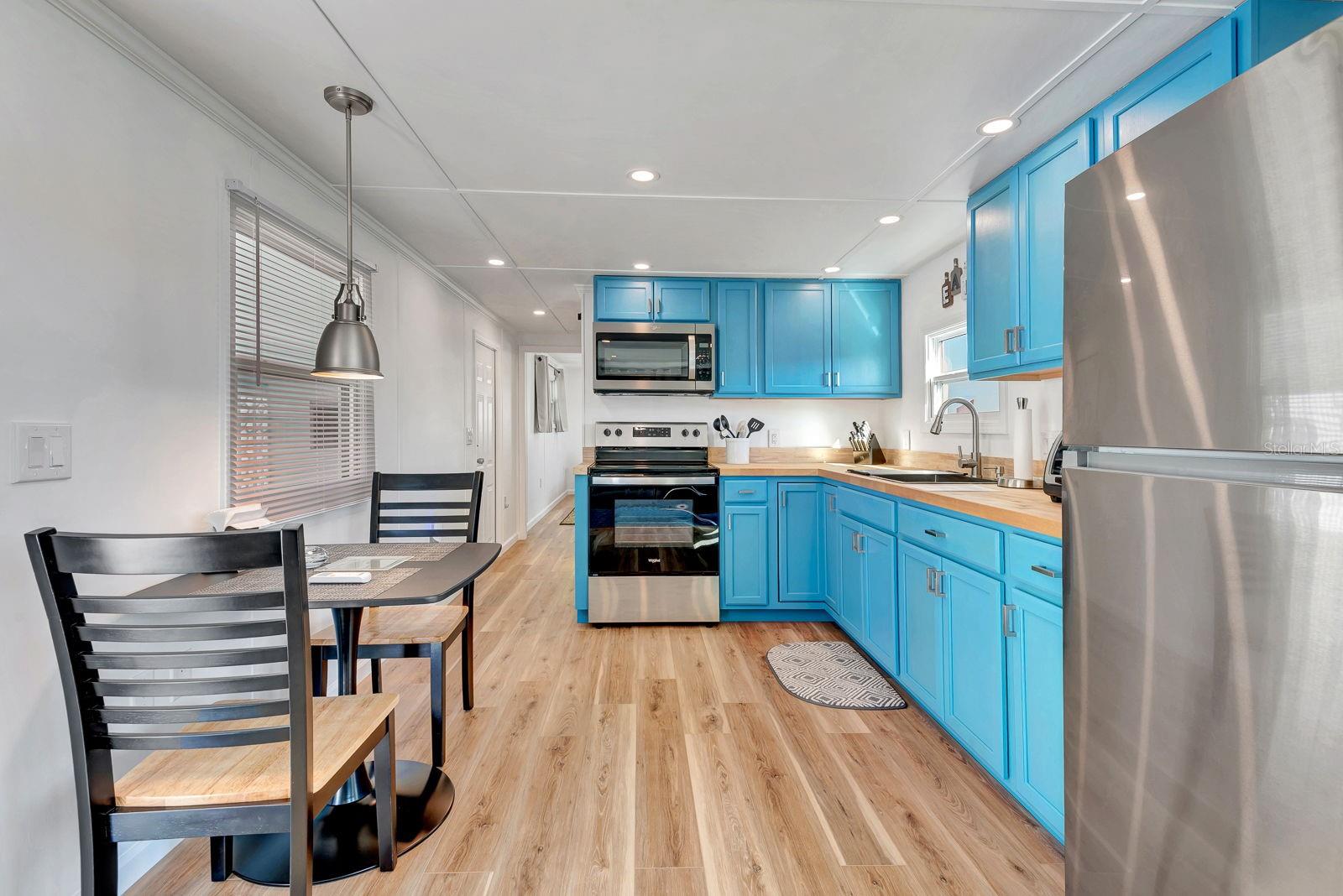 FLORIDANA MOBILE HOMESITE - Residential