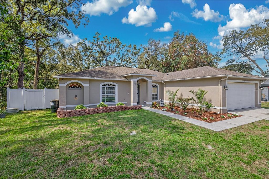 Photo of 1429 Laredo Avenue, Spring Hill, FL 34608 (MLS # TB8486215)