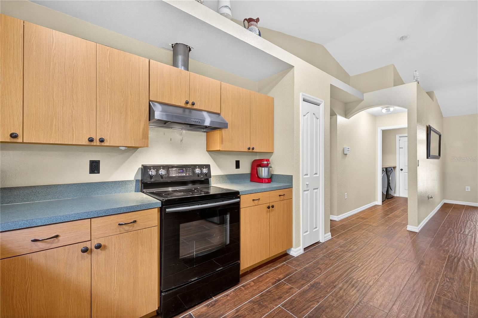 SPRING HILL - Residential