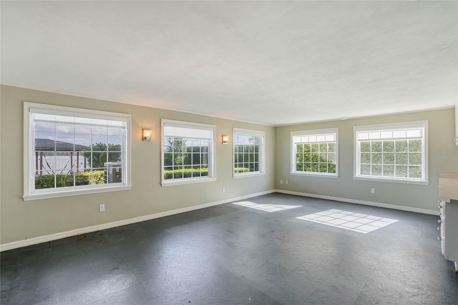 ROSE ISLE SEC 03 - Residential