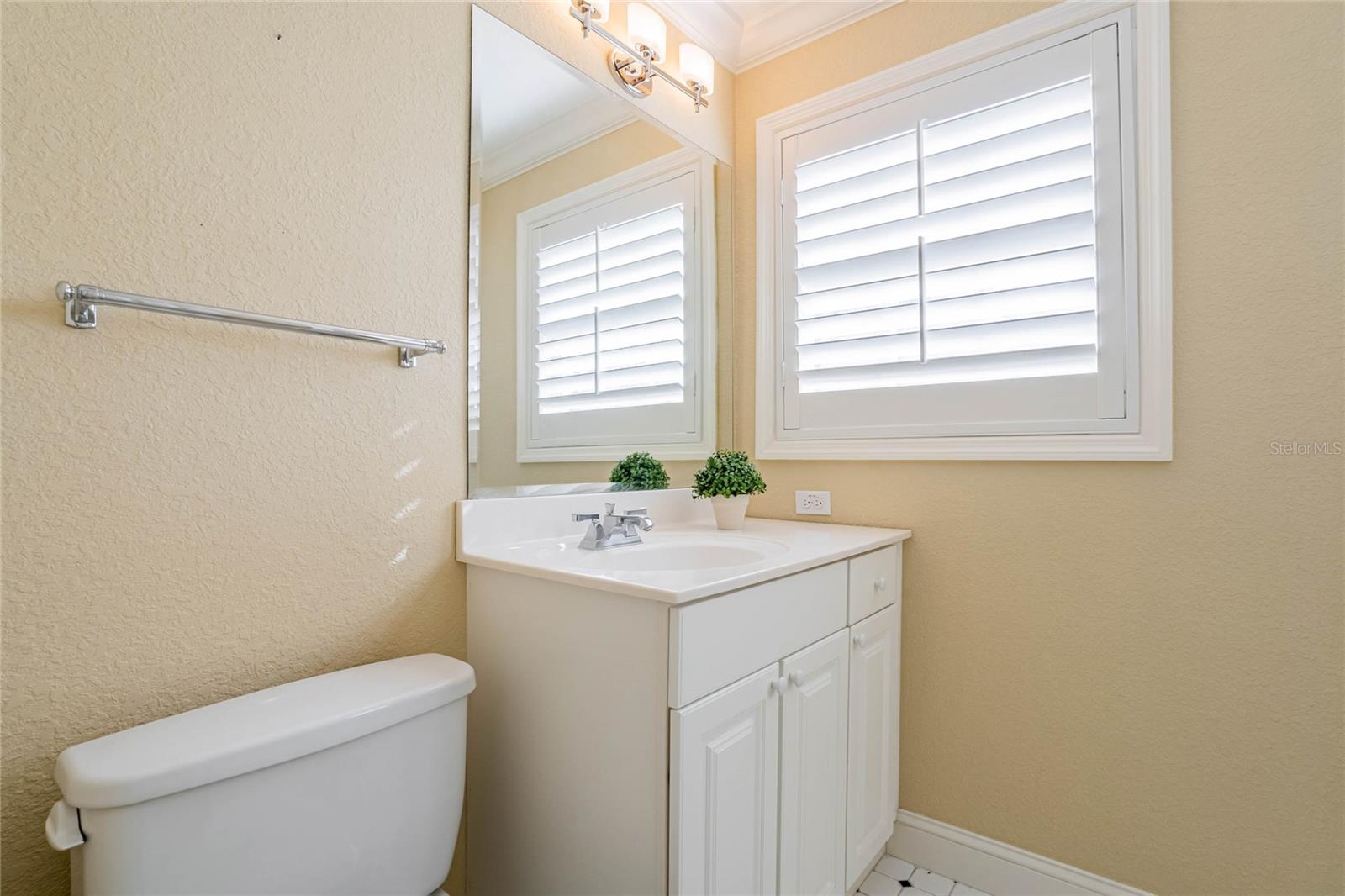 ROSE ISLE SEC 03 - Residential